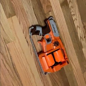 Nerf zombie strike flip fury